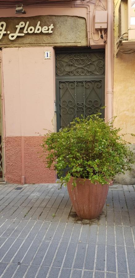 Piso Romantico Y Espacioso Tremp Ngoại thất bức ảnh